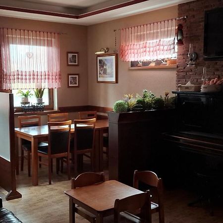 Penzion Kozak B&B Sebedražie Extérieur photo