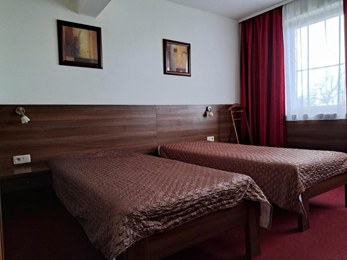 Penzion Kozak B&B Sebedražie Extérieur photo