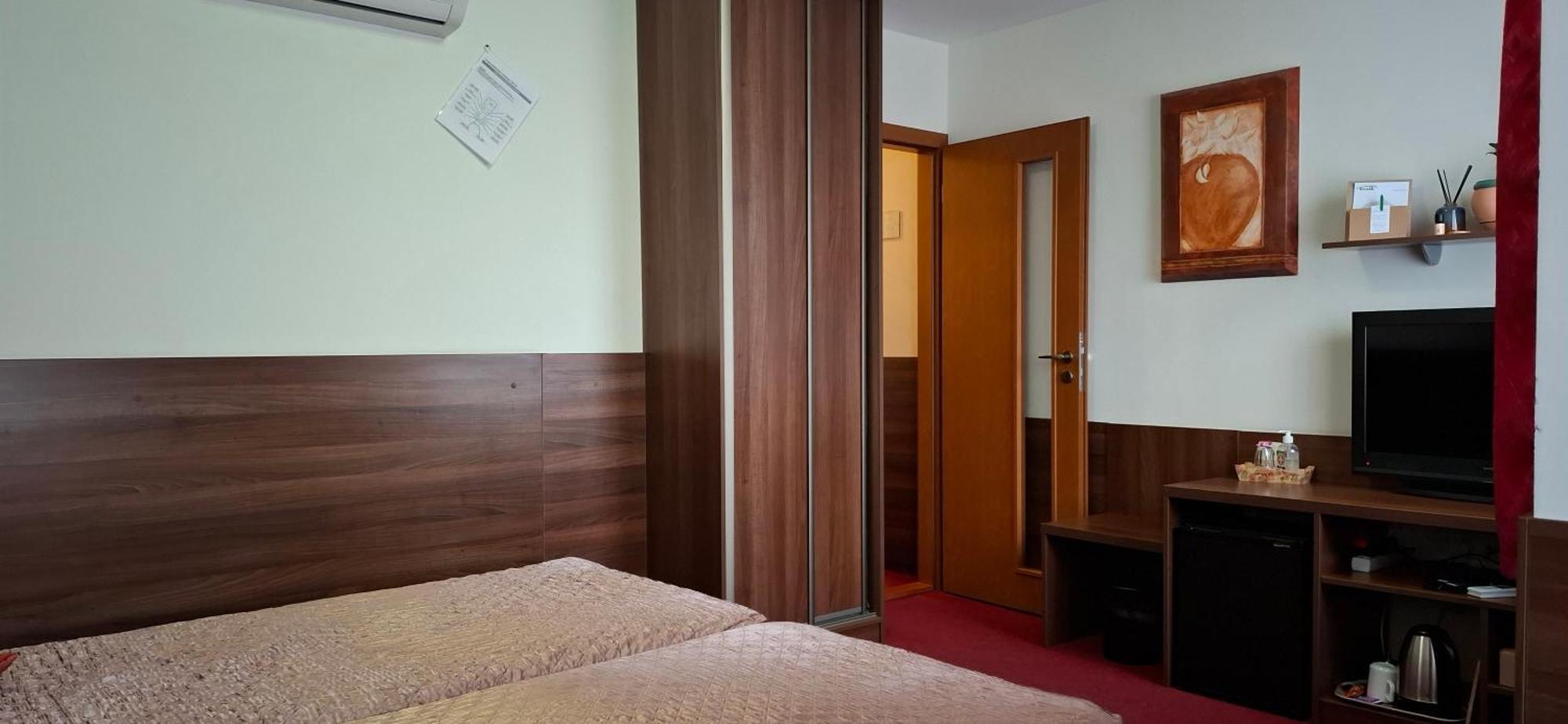 Penzion Kozak B&B Sebedražie Extérieur photo