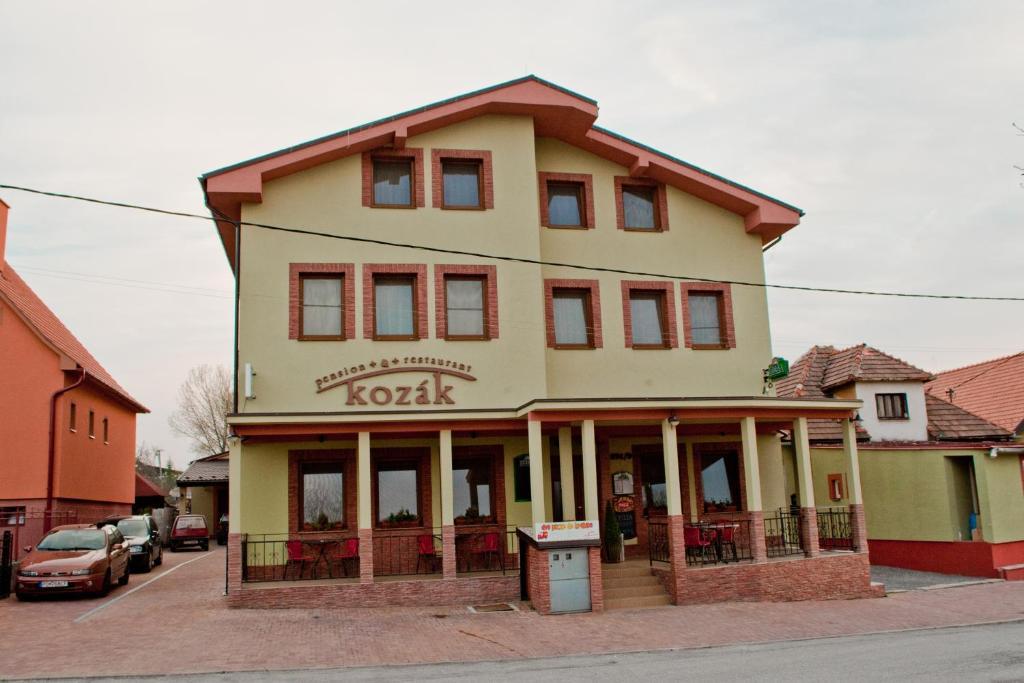 Penzion Kozak B&B Sebedražie Extérieur photo